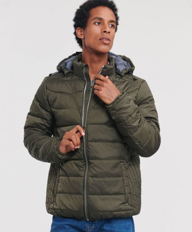 Jacheta Barbati, Russell Nano