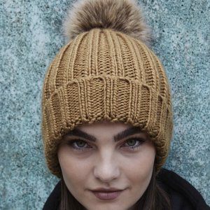 c-ciul-pompon-blan-beechfield-chunky_2388_3219.jpg